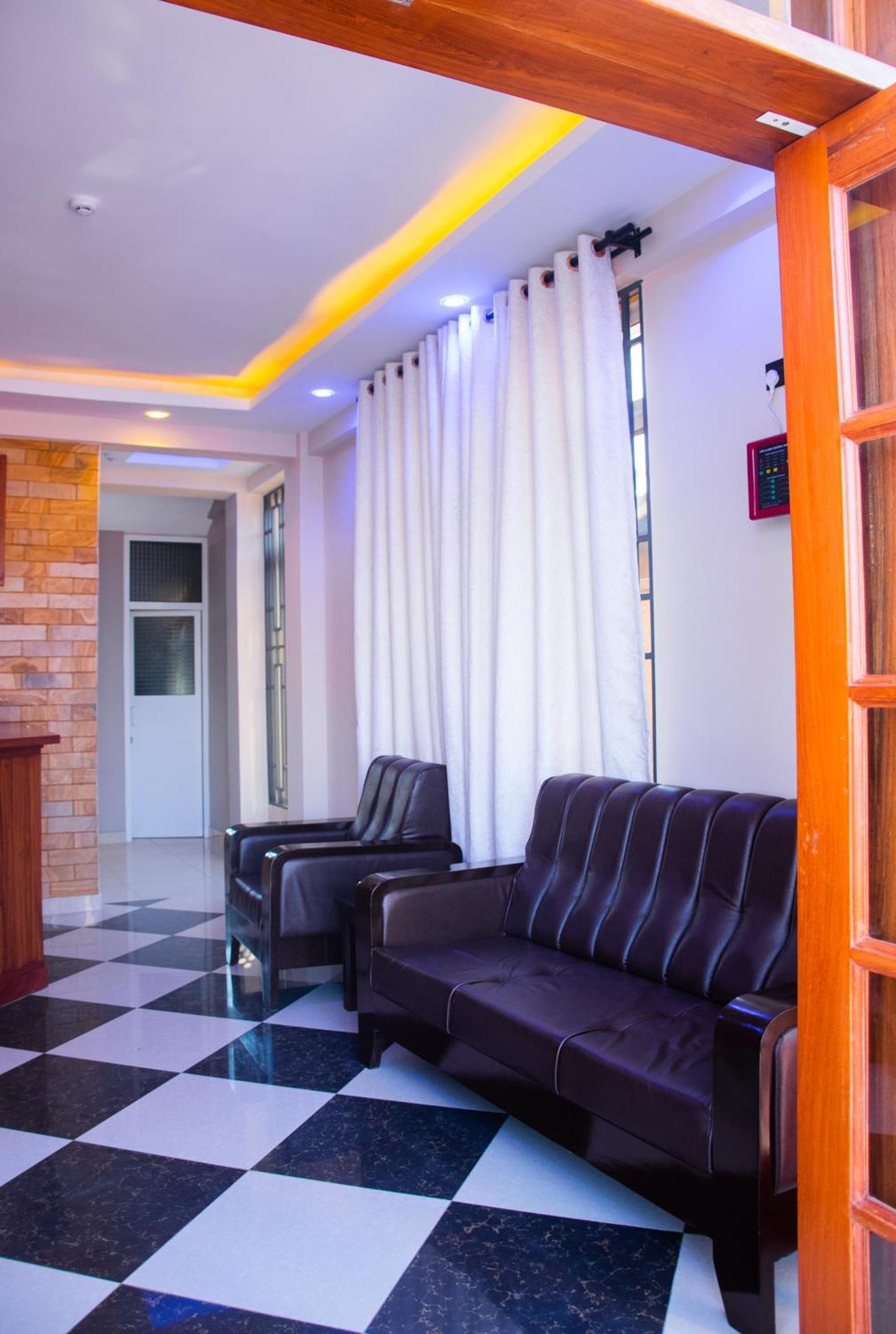 Aves Executive Hotel Arusha Eksteriør bilde