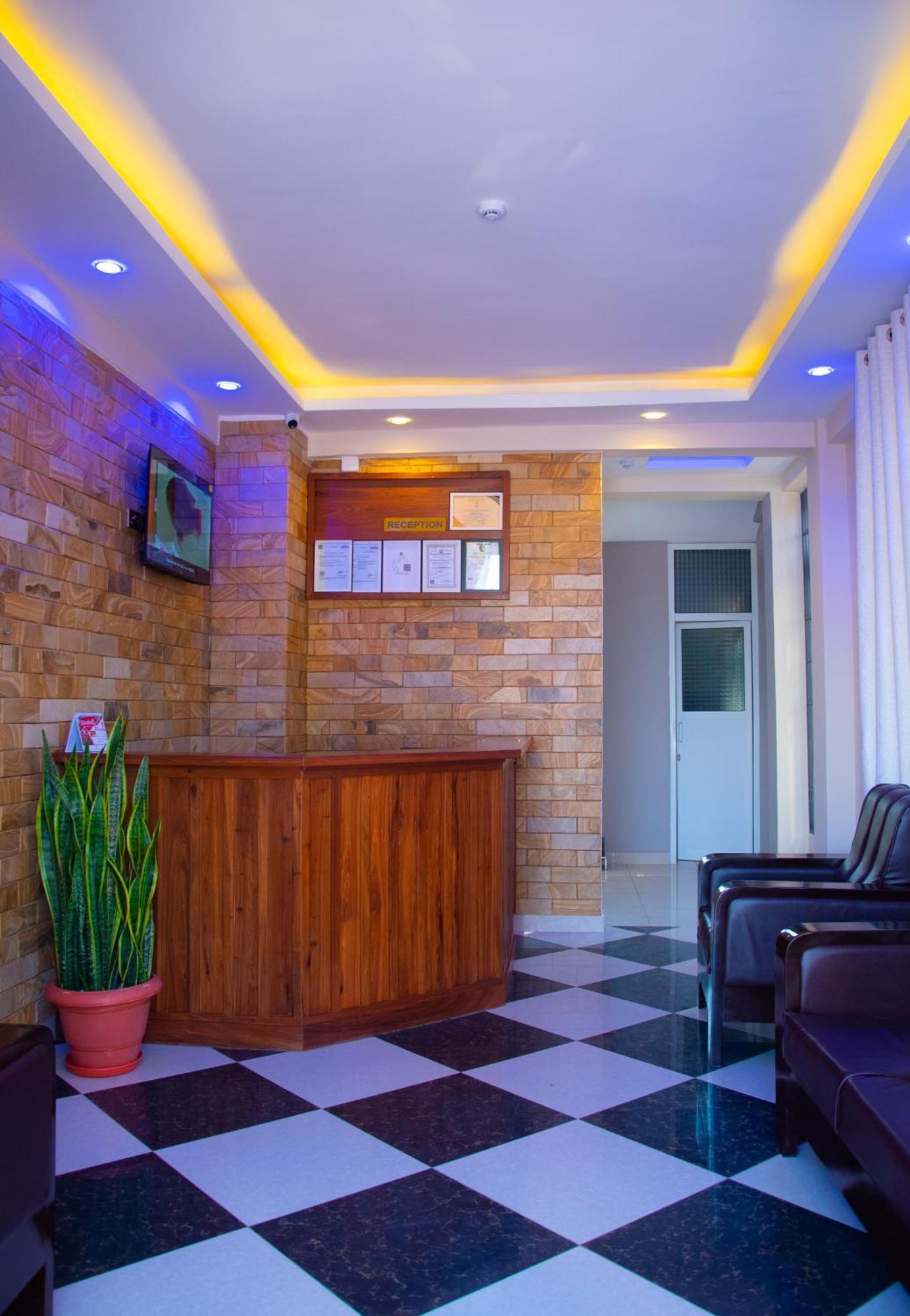 Aves Executive Hotel Arusha Eksteriør bilde